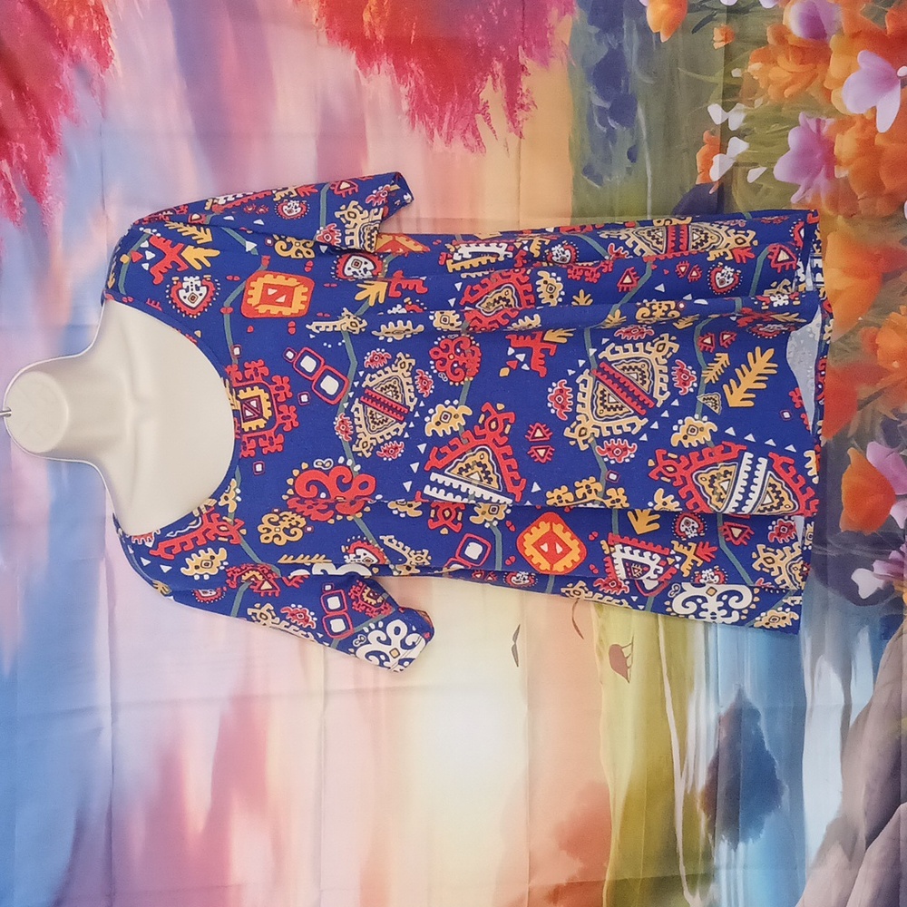 Women's LuLaRoe Short Sleeve Top Size Large GUC